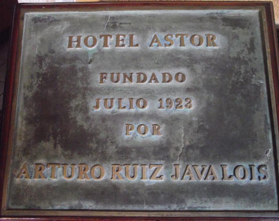Hotel Astor Retalhuleu Exterior foto
